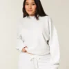 Ylisuuri mock neck -huppari Ylisuuri mock neck -huppari